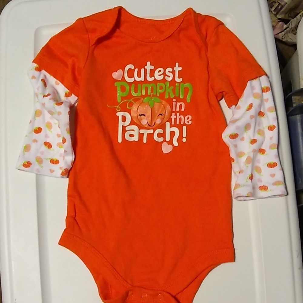 EUC "Cutest Pumpkin In The Patch" Onesie Size 24M